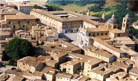 意大利烏爾比諾“卡爾洛·波”大學大學(Università degli Studi di Urbino Carlo Bo) 長青藤海外 意大利烏爾比諾“卡爾洛·波”大學大學(Università degli Studi di Urbino Carlo Bo) 長青藤海外